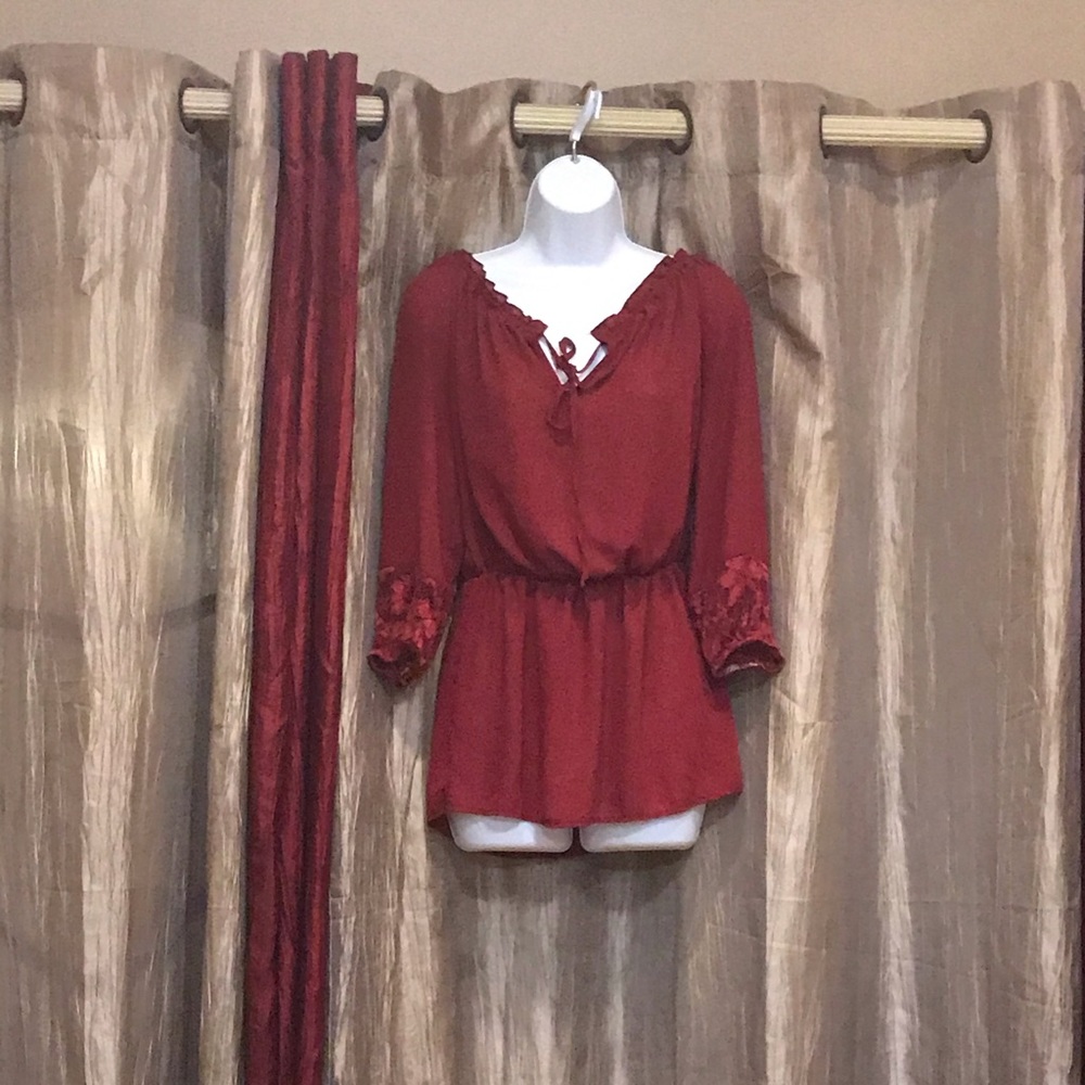 Womens classy top